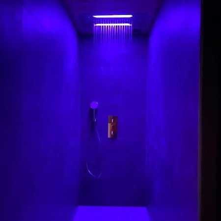 De Maman, Jacuzzi & Hammam Prive